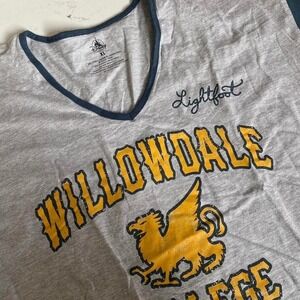 Disney Parks Willowdale College Lightfoot Graphic T Shirt  XL Gray Blue Yellow